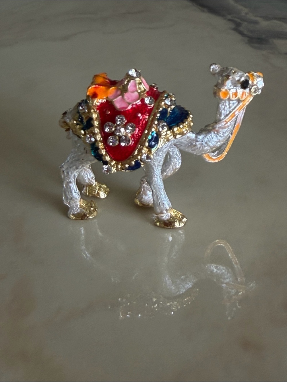 Decorative Kids Toy Camel Figurine - White and Gold